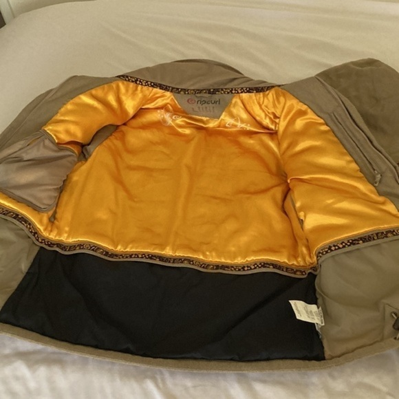 Women’s Rip Curl Jacket Coat Tan Size 7 - Picture 3 of 7